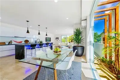 Main view of Homely villa listing, B/255 Stanhill Drive, Chevron Island QLD 4217