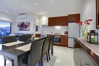 Fifth view of Homely unit listing, 10/27 Miranda Road, Reservoir VIC 3073