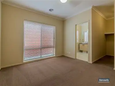 Sixth view of Homely house listing, 6 Rivendale Crescent, Drouin VIC 3818