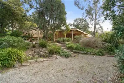 14 Berkeley Court, Mount Eliza VIC 3930