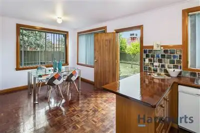 Fifth view of Homely house listing, 8 Darling Close, Keilor East VIC 3033