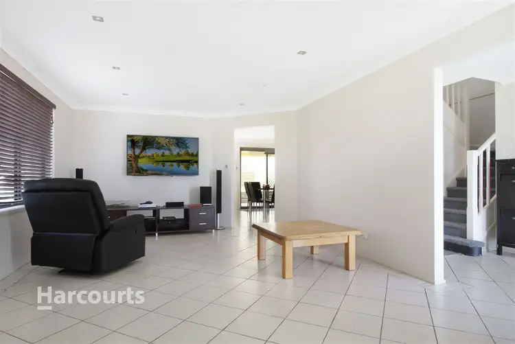 Second view of Homely house listing, 6 Woodside Circuit, Horsley NSW 2530