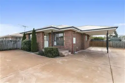 2/13 Lucas Place, Brighton TAS 7030