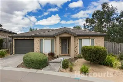 27/21 Kingfisher Dr, Doveton VIC 3177