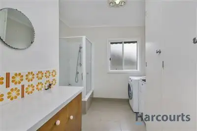 Seventh view of Homely house listing, 3 Hastings Square, Warragul VIC 3820