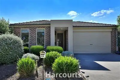 24 Kosta Boda Boulevard, Pakenham VIC 3810