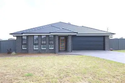 26 Mary Angove, Cootamundra NSW 2590