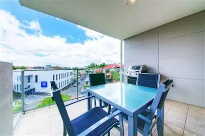 Second view of Homely apartment listing, 51 Hope Street, Spring Hill QLD 4000