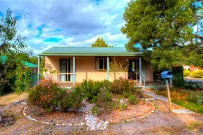 178 Ballarat Road, Creswick VIC 3363