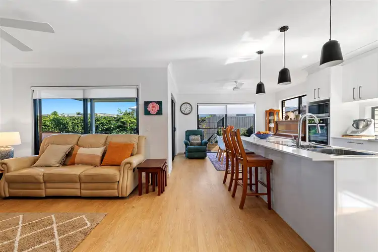 1 Bright Street, Palmview QLD 4553