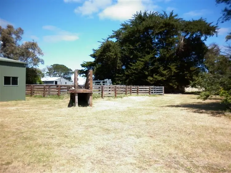 Fifth view of Homely rural property listing, "Fernbank" 742 Bowaka Road, Kingston Se SA 5275