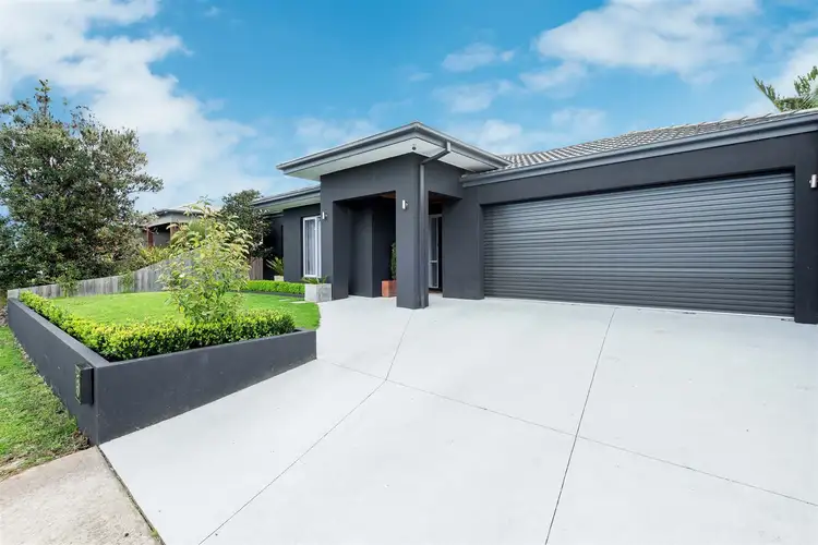 Second view of Homely house listing, 6 Windrest Place, Hastings VIC 3915