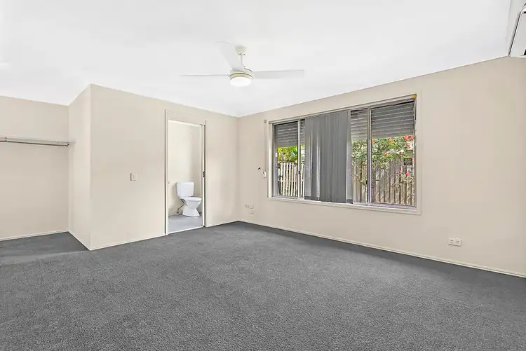 Sixth view of Homely semi-detached listing, 2/86 Greenacre Drive, Parkwood QLD 4214