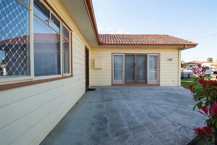 Fifth view of Homely house listing, 453 Kotthoff Street, Lavington NSW 2641