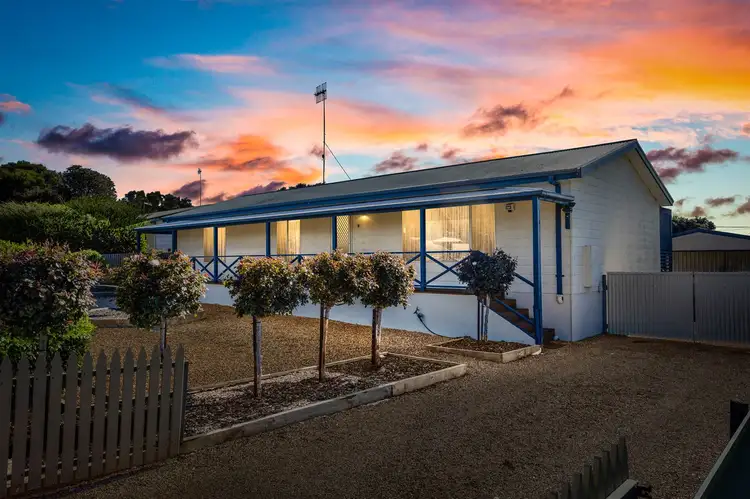 8 Sexton Street, Goolwa Beach SA 5214