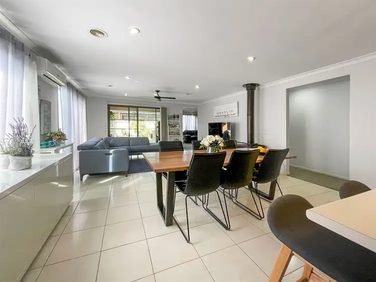 Fifth view of Homely house listing, 52 Ethereal Way, Sandhurst VIC 3977