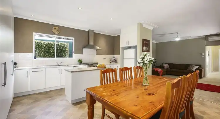 Fourth view of Homely house listing, 8 Johnston Street, Alexandra VIC 3714