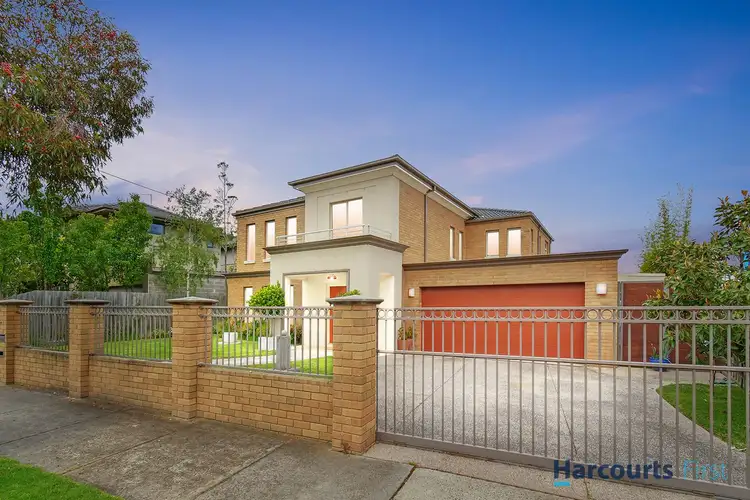 3 Stonehaven Crescent, Hampton East VIC 3188