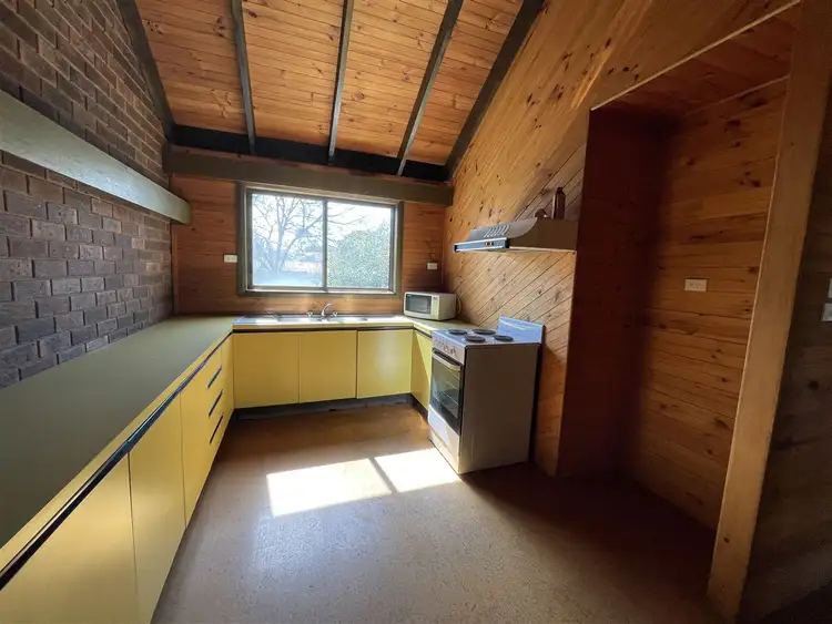 Third view of Homely unit listing, 2/70 Webster Street, Alexandra VIC 3714