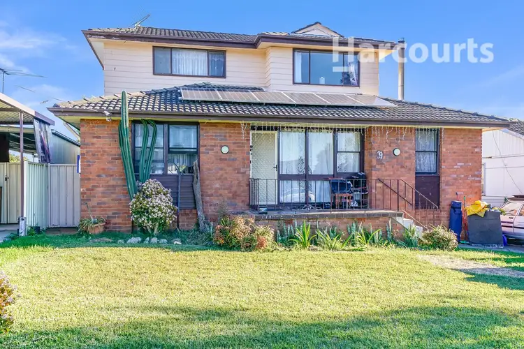 9 Sedgwick Street, Leumeah NSW 2560