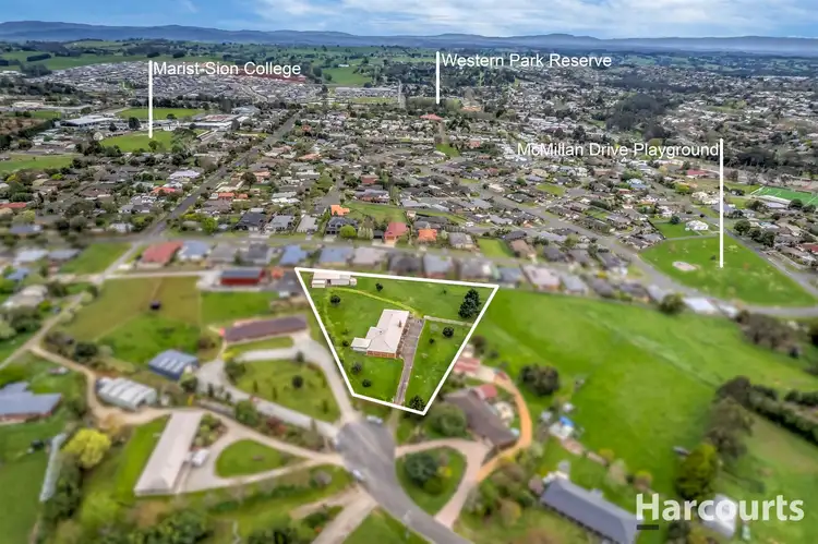 Fourth view of Homely house listing, 12 Warraview Close, Warragul VIC 3820