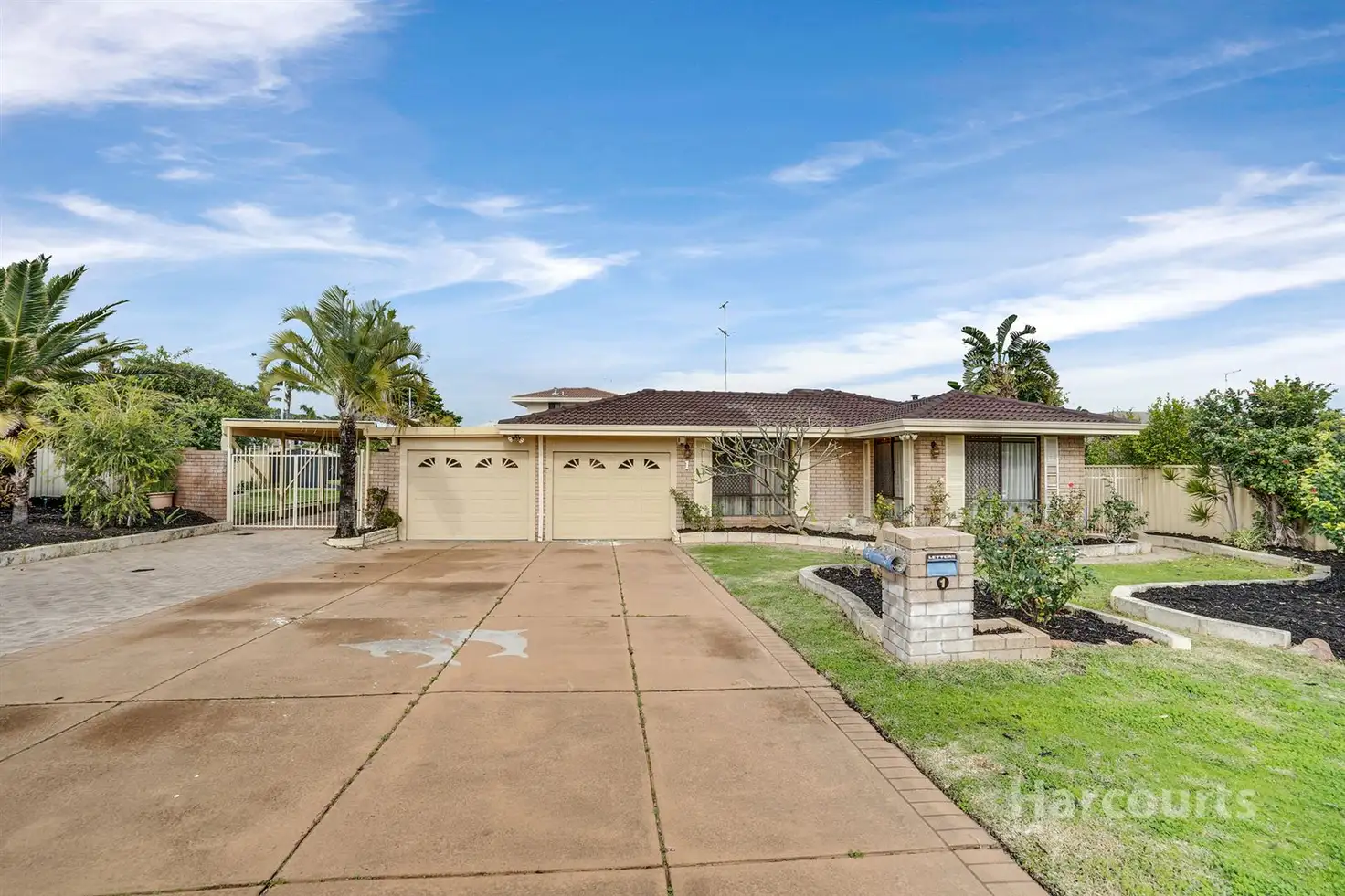 Main view of Homely house listing, 1 Oaklands Avenue, Halls Head WA 6210