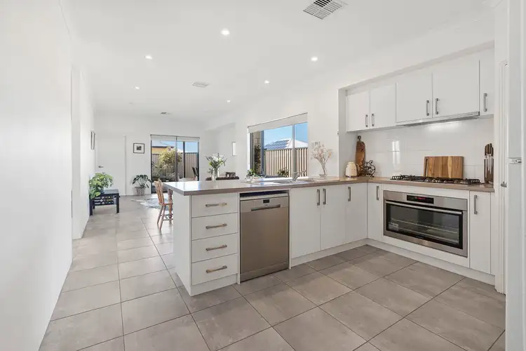 Sixth view of Homely house listing, 48 Villatella Gardens, Piara Waters WA 6112