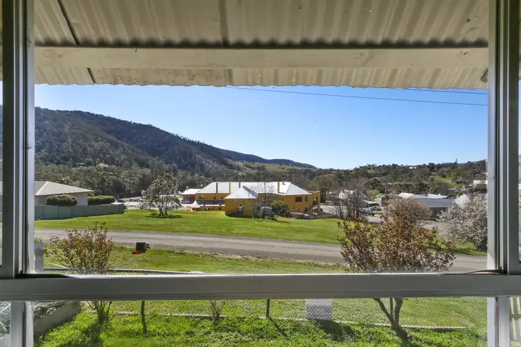 9 Camp Street, Omeo VIC 3898