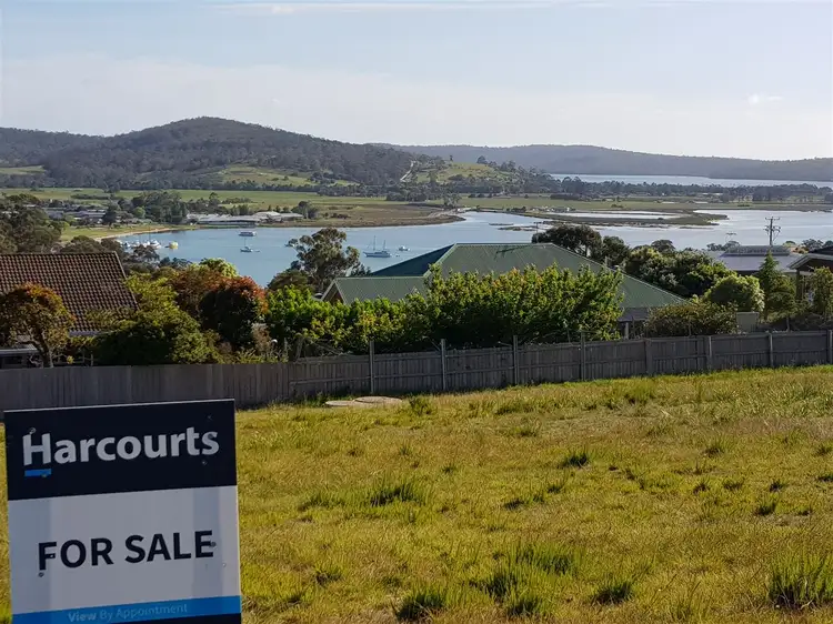 6 Susan Court, St Helens TAS 7216