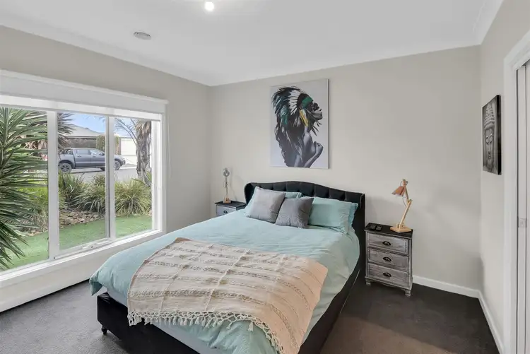 Fifth view of Homely townhouse listing, 2/18 Thornley Street, Horsham VIC 3400