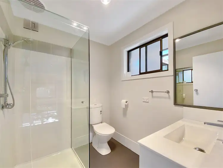 Sixth view of Homely house listing, 336 Fitzroy St, Deniliquin NSW 2710