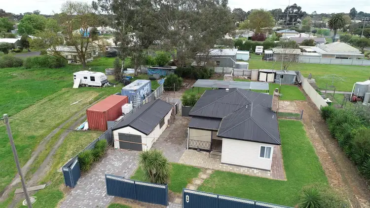 19 Orme Street, Edenhope VIC 3318