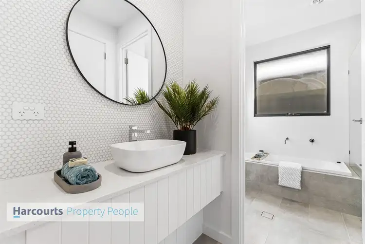 Fifth view of Homely house listing, 5 Beaconsfield Road, Mansfield Park SA 5012