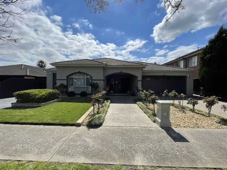 43 Tuileries Rise, Narre Warren South VIC 3805