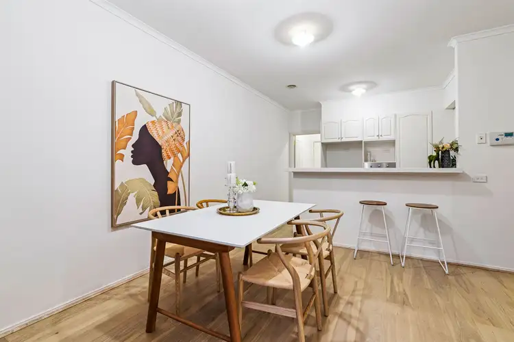 Sixth view of Homely townhouse listing, 7 Pinoak Close, Burwood VIC 3125