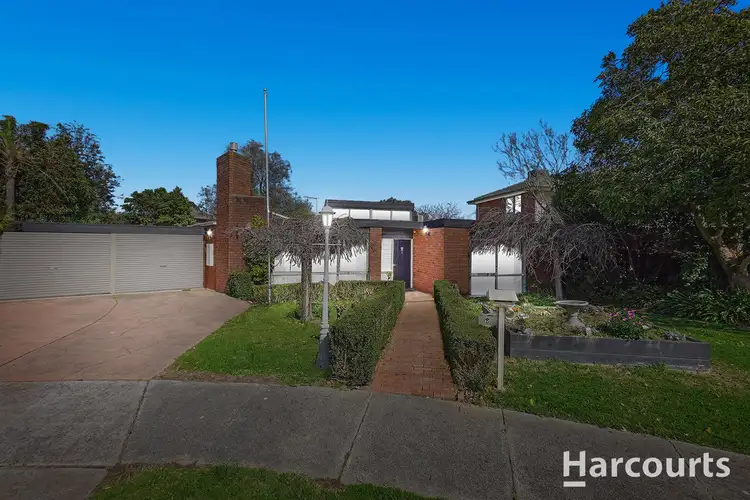 Main view of Homely house listing, 8 Knowsley court, Wantirna VIC 3152