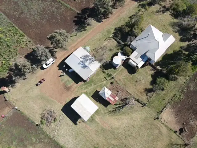 16255 New England Highway, Headington Hill QLD 4361