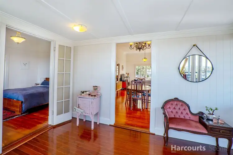 Fifth view of Homely house listing, 8 Elbert Court, Tamborine Mountain QLD 4272