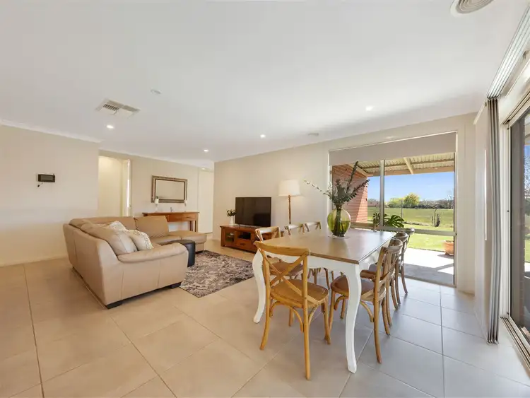 Fifth view of Homely house listing, 27 Pelican Court, Wangaratta VIC 3677