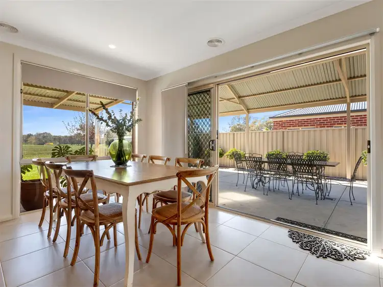 Sixth view of Homely house listing, 27 Pelican Court, Wangaratta VIC 3677