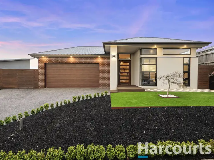 93 Jackson Drive, Drouin VIC 3818