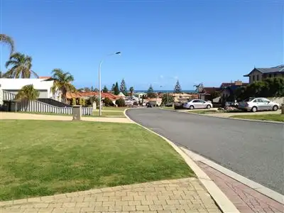 Fourth view of Homely house listing, 14 Carnarvon Rise, Ocean Reef WA