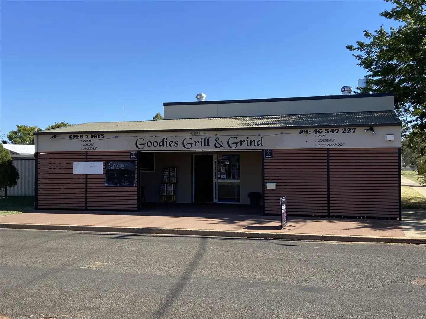 Main view of Homely warehouse listing, 163 - 165 Parry Street, Charleville QLD 4470