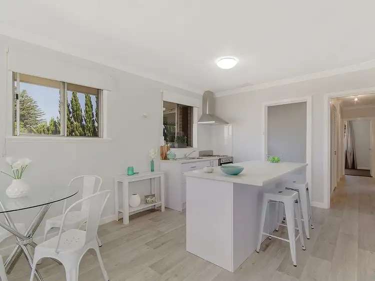 Fifth view of Homely semi-detached listing, 25A Richmond Avenue, Shoalwater WA 6169