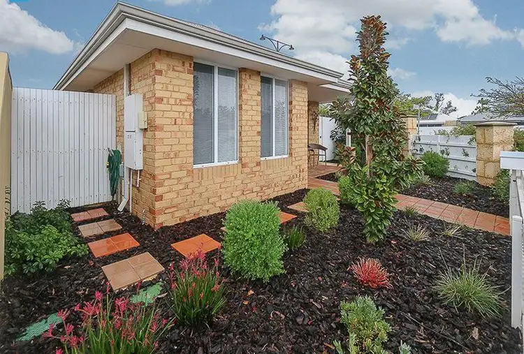 Third view of Homely house listing, 21 Essence Bend, Atwell WA 6164