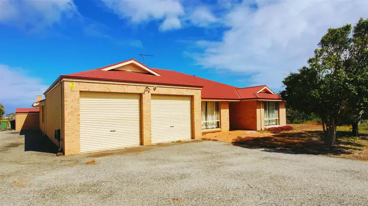 71 Seaview Drive, Karakin WA 6044