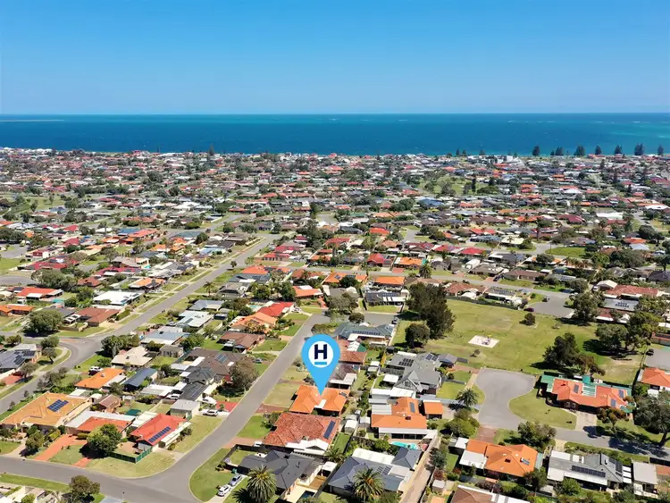 6 Salvador  Close, Safety Bay WA 6169