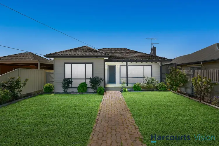 28 Robson Avenue, Avondale Heights VIC 3034