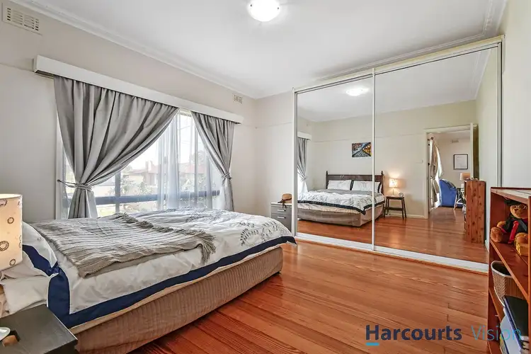 Fifth view of Homely house listing, 28 Robson Avenue, Avondale Heights VIC 3034