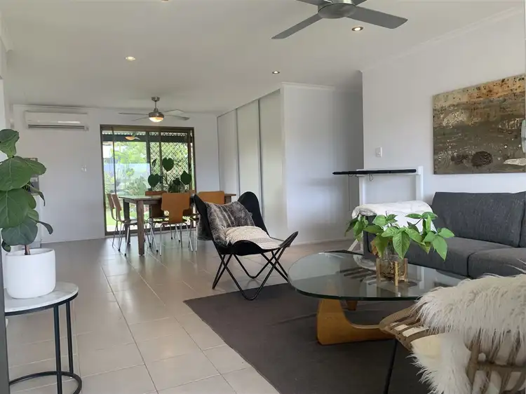 34 Pozieres Crescent